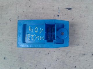 bontott FORD FOCUS I Előtét Ellenállás Fűtőmotor