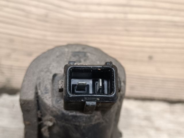 bontott FORD FOCUS I Első Ablakmosó Szivattyú