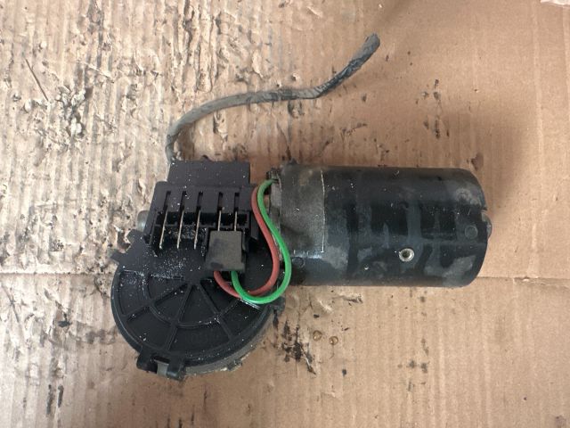 bontott FORD FOCUS I Első Ablaktörlő Motor