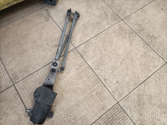 bontott FORD FOCUS I Első Ablaktörlő Szerkezet Motorral