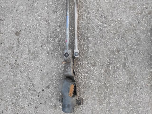 bontott FORD FOCUS I Első Ablaktörlő Szerkezet Motorral