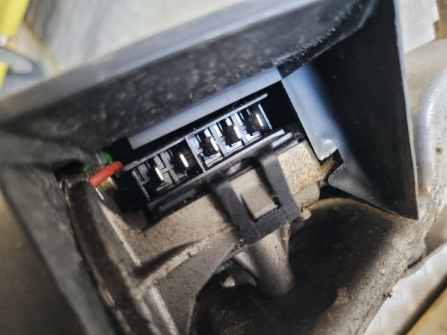 bontott FORD FOCUS I Első Ablaktörlő Szerkezet Motorral