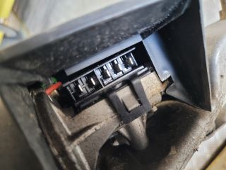 bontott FORD FOCUS I Első Ablaktörlő Szerkezet Motorral