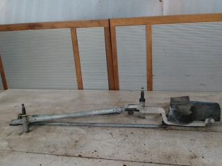 bontott FORD FOCUS I Első Ablaktörlő Szerkezet Motorral