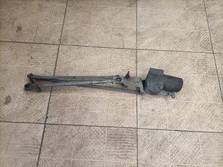 bontott FORD FOCUS I Első Ablaktörlő Szerkezet Motorral