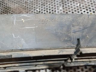 bontott FORD FOCUS I Első Lökhárító Alsó Középső Díszrács