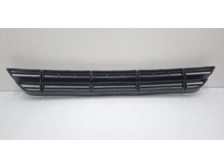 bontott FORD FOCUS I Első Lökhárító Alsó Középső Díszrács