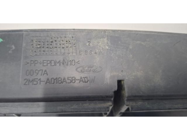 bontott FORD FOCUS I Első Lökhárító Alsó Középső Díszrács