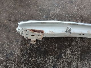 bontott FORD FOCUS I Első Lökhárító Merevítő (Fém)