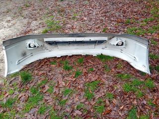 bontott FORD FOCUS I Első Lökhárító (Részeivel)