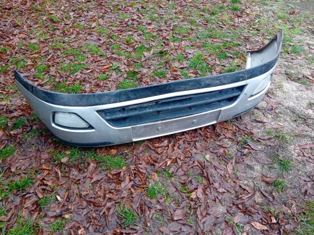 bontott FORD FOCUS I Első Lökhárító (Részeivel)