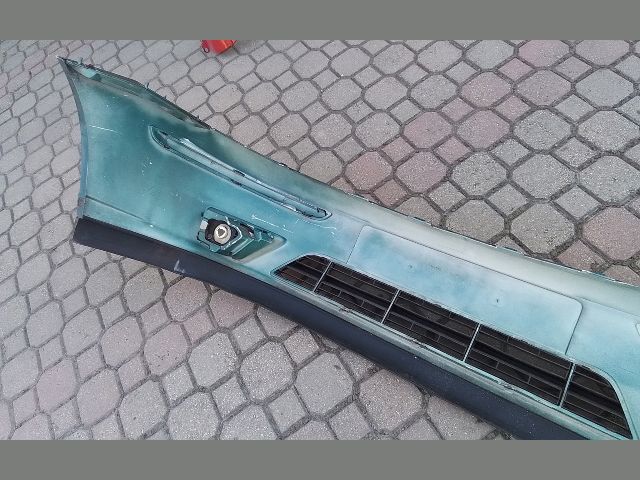 bontott FORD FOCUS I Első Lökhárító (Részeivel)