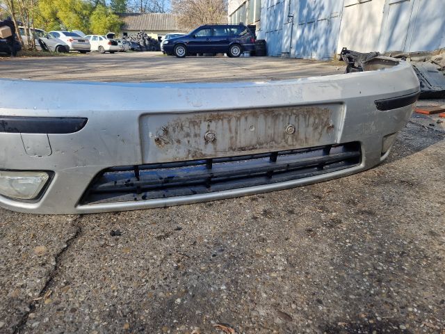 bontott FORD FOCUS I Első Lökhárító (Részeivel)