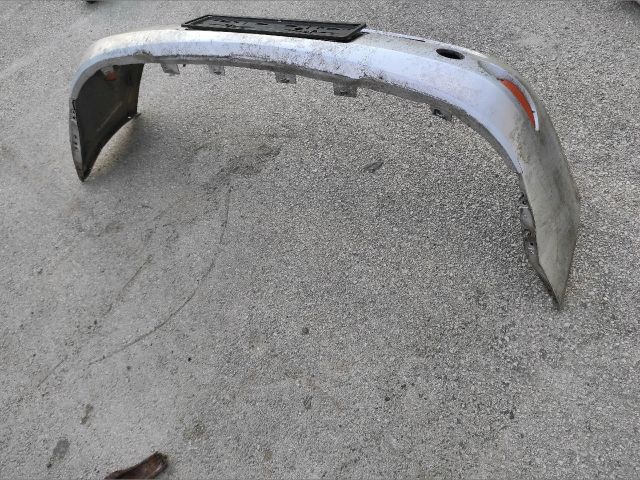 bontott FORD FOCUS I Első Lökhárító (Üresen)