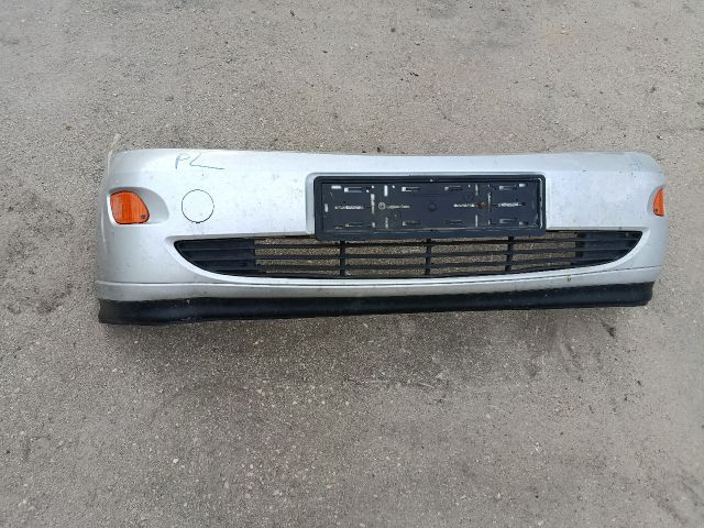 bontott FORD FOCUS I Első Lökhárító (Üresen)