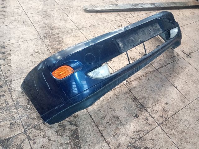 bontott FORD FOCUS I Első Lökhárító (Üresen)