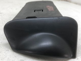 bontott FORD FOCUS I Első Tároló Rekesz