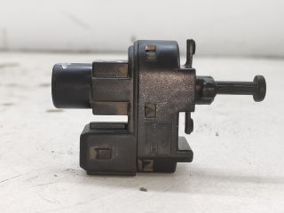 bontott FORD FOCUS I Fék Pedál Kapcsoló