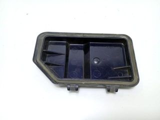 bontott FORD FOCUS I Fényszóró Lámpabúra Fedél