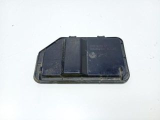 bontott FORD FOCUS I Fényszóró Lámpabúra Fedél