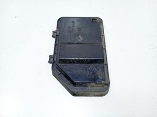 bontott FORD FOCUS I Fényszóró Lámpabúra Fedél