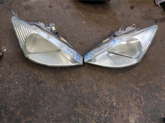 bontott FORD FOCUS I Fényszóró Pár