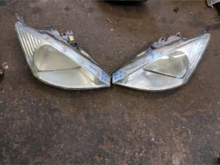 bontott FORD FOCUS I Fényszóró Pár