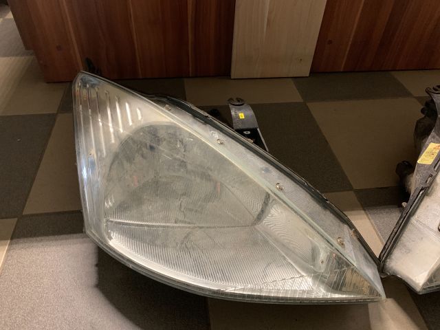 bontott FORD FOCUS I Fényszóró Pár