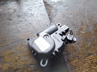 bontott FORD FOCUS I Fűtés Állító Motor