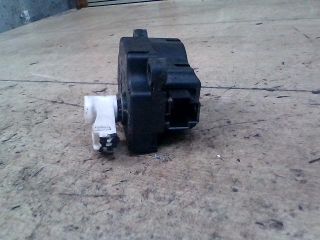 bontott FORD FOCUS I Fűtés Állító Motor