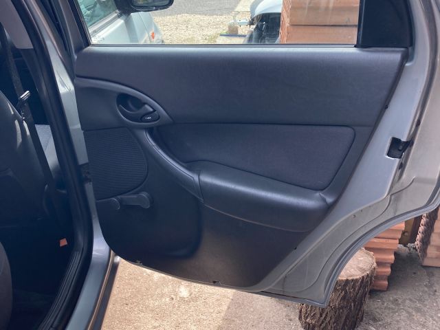 bontott FORD FOCUS I Fűtés Box