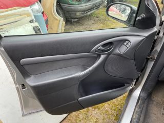 bontott FORD FOCUS I Fűtés Box