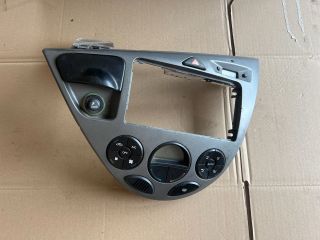 bontott FORD FOCUS I Fűtéskapcsoló (digit klímás)