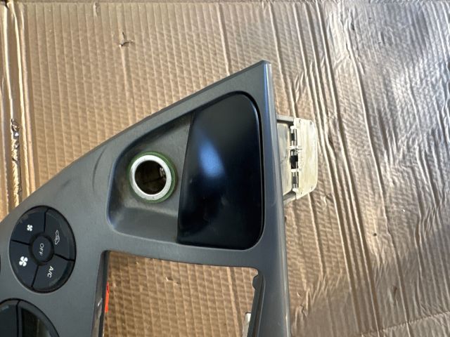 bontott FORD FOCUS I Fűtéskapcsoló (digit klímás)