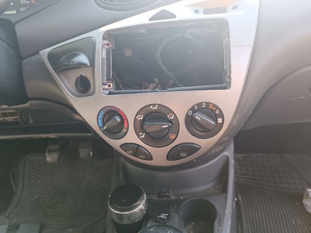 bontott FORD FOCUS I Fűtéskapcsoló (manuális klímás)