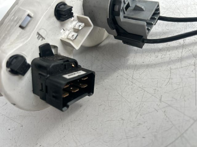 bontott FORD FOCUS I Fűtéskapcsoló (manuális klímás)