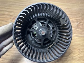 bontott FORD FOCUS I Fűtőmotor (Klímás)