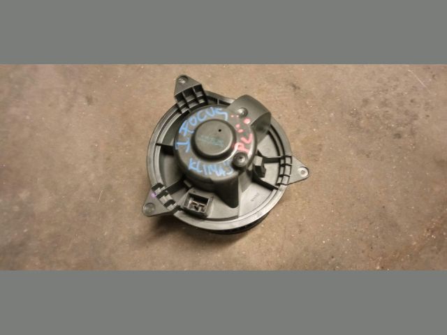 bontott FORD FOCUS I Fűtőmotor (Klímás)