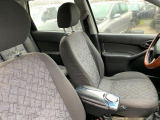 bontott FORD FOCUS I Fűtőmotor (Klímás)