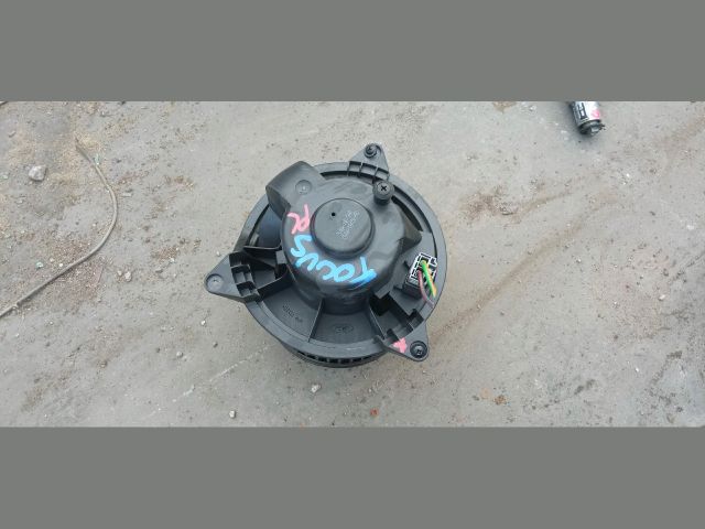 bontott FORD FOCUS I Fűtőmotor (Klímás)