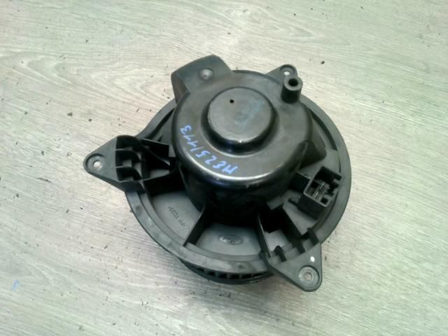 bontott FORD FOCUS I Fűtőmotor (Nem klímás)