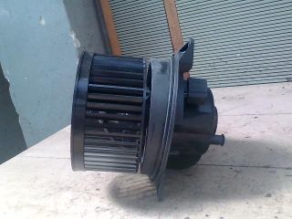 bontott FORD FOCUS I Fűtőmotor (Nem klímás)