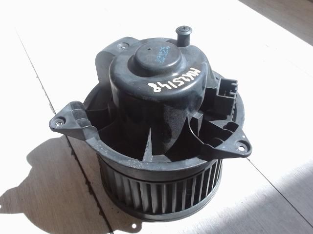 bontott FORD FOCUS I Fűtőmotor (Nem klímás)