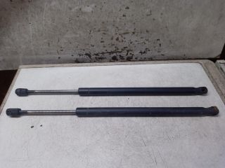 bontott FORD FOCUS I Gázrugós Kitámasztó Teleszkóp Pár Csomagtérajtó