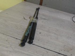 bontott FORD FOCUS I Gázrugós Kitámasztó Teleszkóp Pár Csomagtérajtó