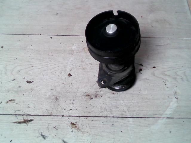 bontott FORD FOCUS I Generátor Szíjtárcsa