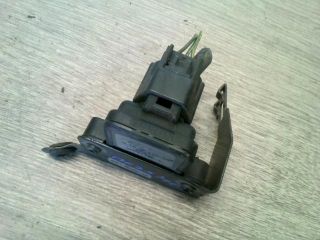 bontott FORD FOCUS I GPS Antenna