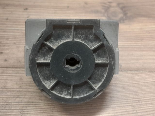 bontott FORD FOCUS I Gyújtáskapcsoló Elektronika