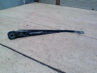 bontott FORD FOCUS I Hátsó Ablaktörlő Kar