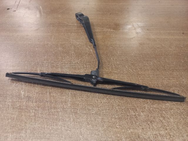 bontott FORD FOCUS I Hátsó Ablaktörlő Kar
